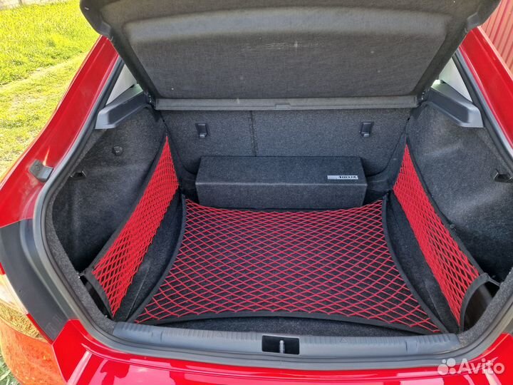 Комплект сеток в багажник skoda rapid