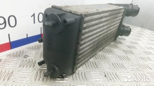 Радиатор интеркуллера peugeot 3008 (XML07KC01)