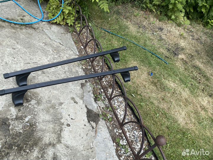 Авто бокс на крышу yuago + крепление универсальное