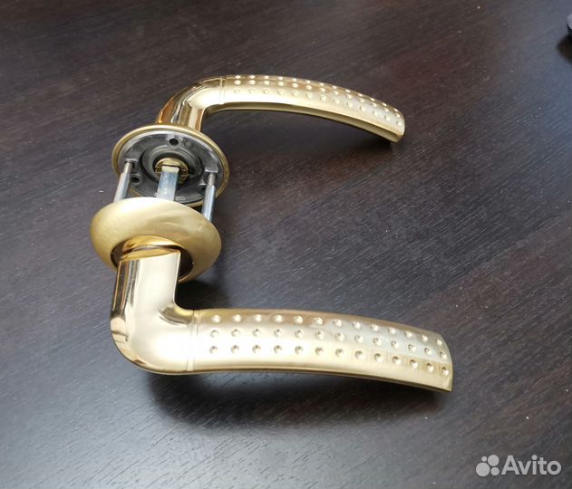 Дверные ручки межкомнатные