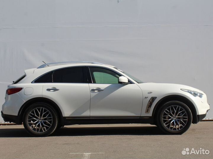 Infiniti QX70 3.7 AT, 2014, 95 000 км