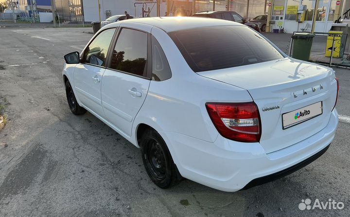 LADA Granta 1.6 МТ, 2019, 38 500 км