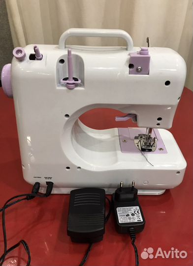 Швейная машина