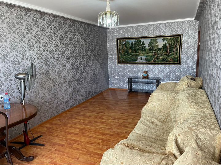 2-к. квартира, 54 м², 5/5 эт.