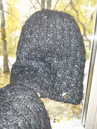 Шапка женская вязаная
