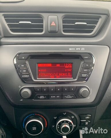 Штатная магнитола на kia rio 3