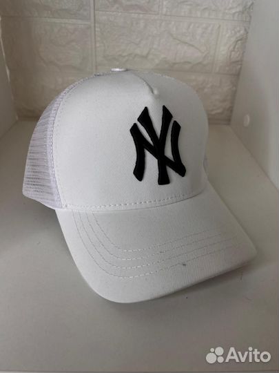 Кепка / Бейсболка NY Yankees с сеткой