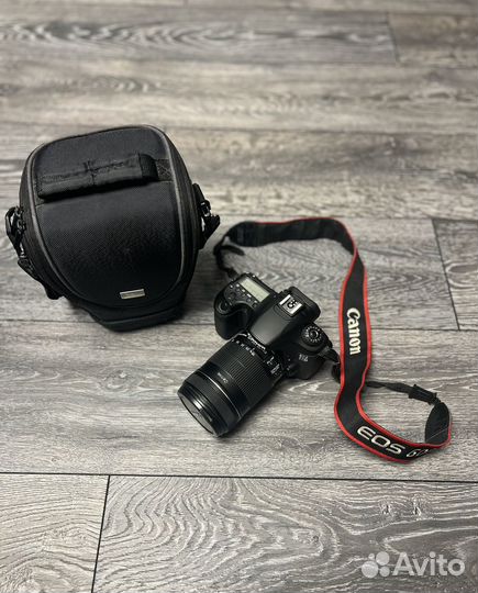 Зеркальный фотоаппарат Canon EOS 60D