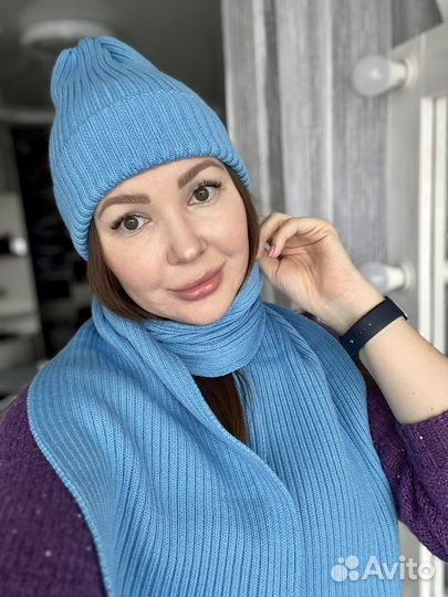 Комплект шапка и шарф новый