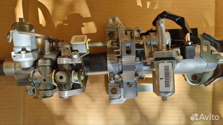 Новая оригинальная рулевая колонка LC 200