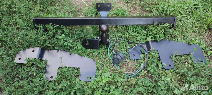 Фаркоп Лидер Плюс для Рено Сандеро-1