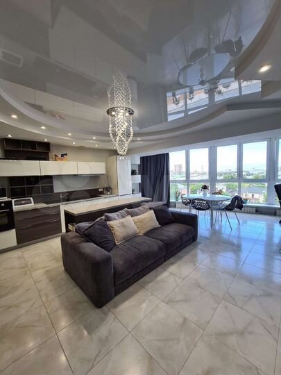 3-к. квартира, 142 м², 7/7 эт.