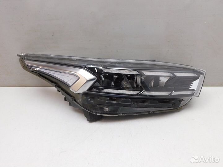 Фара правая Kia Cerato