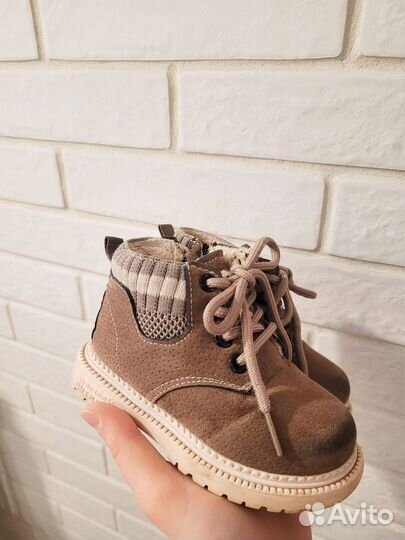 Ботинки демисезонные 22 размер 13 см
