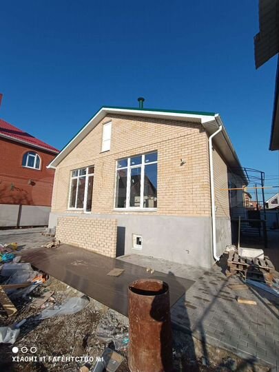 Дом 220 м² на участке 4 сот.