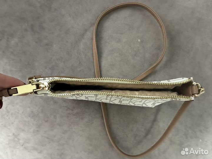 Сумка Calvin Klein женская