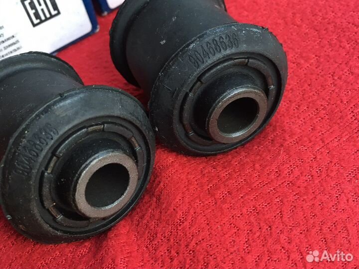 Opel Astra H Сайлентблоки переднего рычага