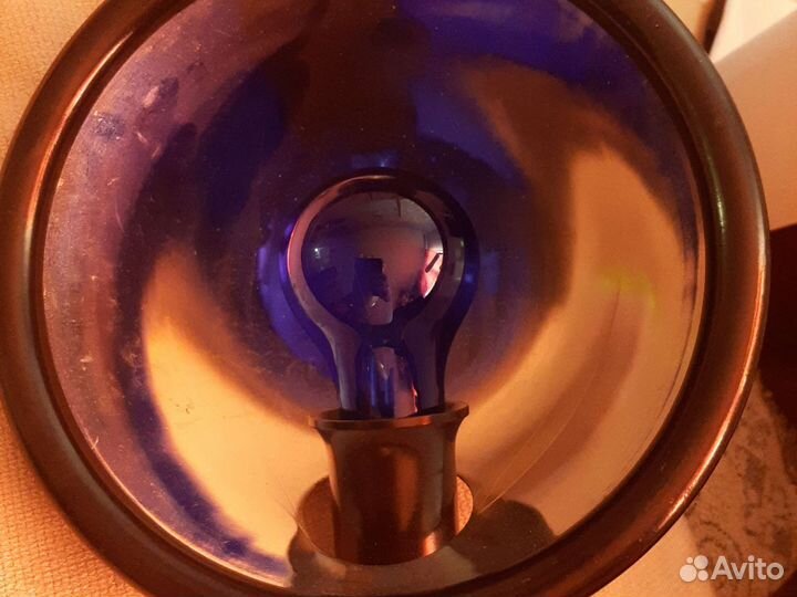 Синяя лампа для прогревания