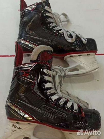 Коньки хоккейные
