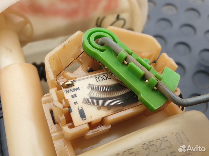 Топливный бензонасос Renault Logan Sandero 1.6/1.4