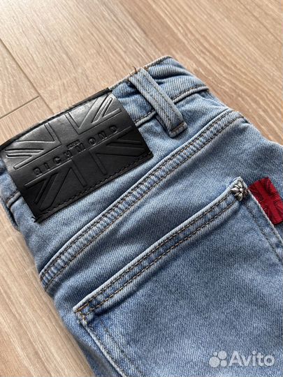 Новые джинсы richmond