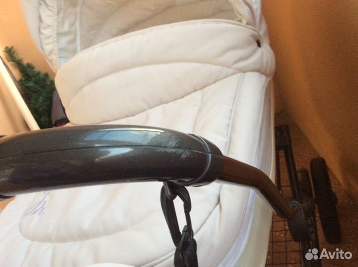 Продам детскую коляску Roan Marita 2 в 1