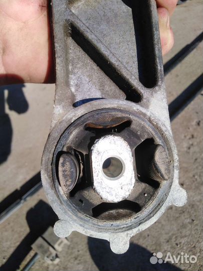 Сайлентблоки заднего редуктора A8 D2