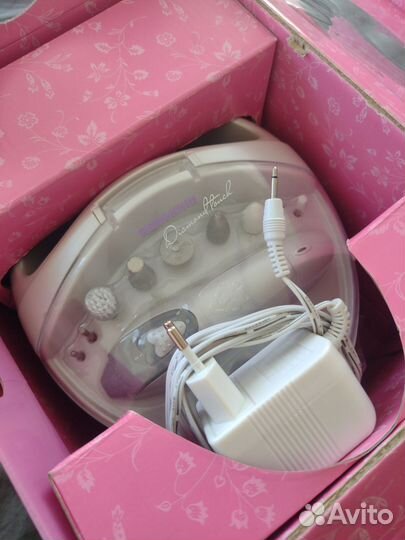 Набор для маникюра с аппаратом Redmond