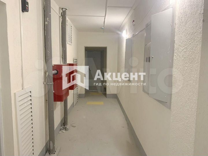 3-к. квартира, 81,6 м², 12/17 эт.