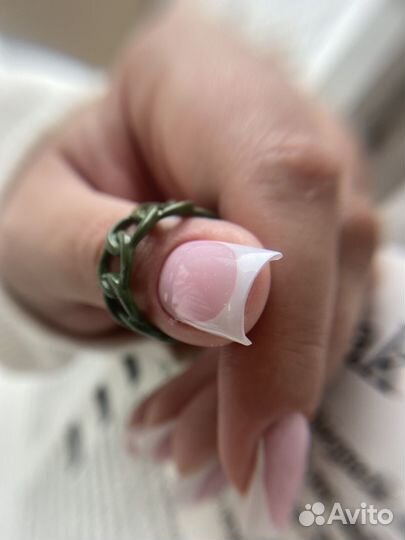 Маникюр/педикюр