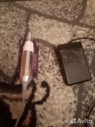 Аппарат для маникюра и педикюра