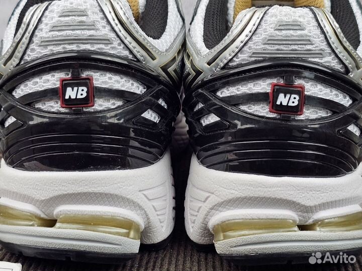 New Balance 1906R White Gold