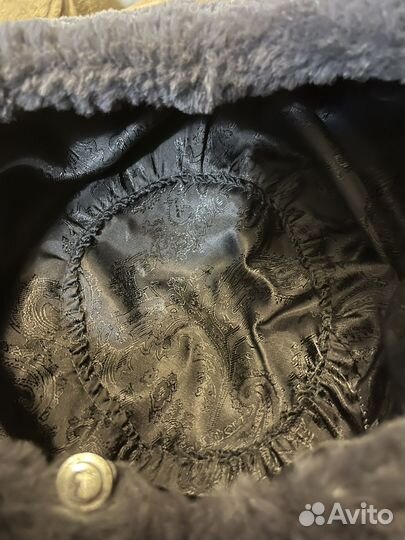 Меховой берет женский