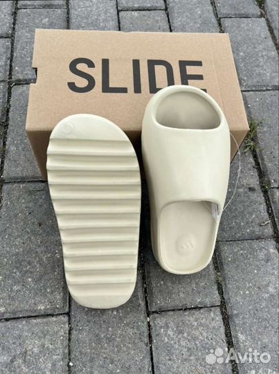 Тапочки adidas yeezy slide