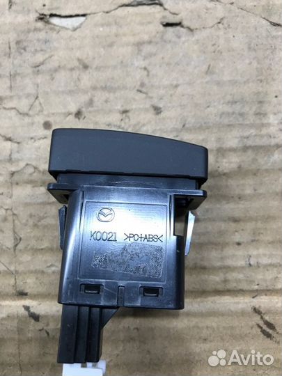 Кнопка аварийной сигнализации Mazda Cx-5 KE5A