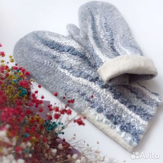 Варежки мужские и женские