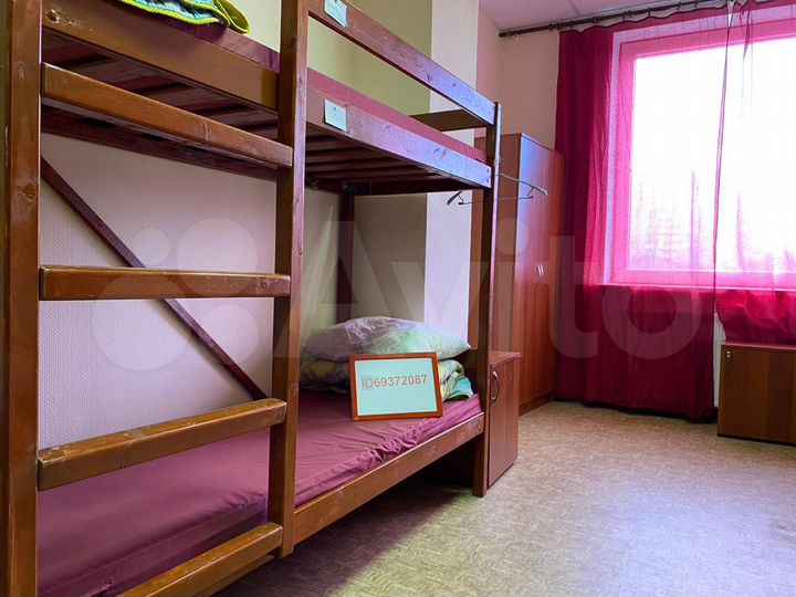 Комната 26 м² в > 9-к., 5/5 эт.