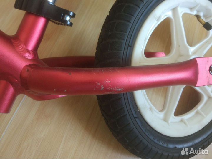 Беговел Swift SW3 ALU AIR