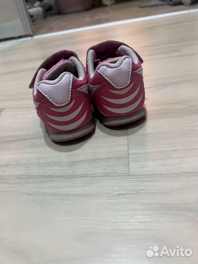 Кроссовки reebok для девочки 22