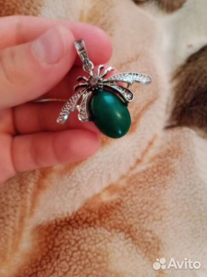 Жук падвеска