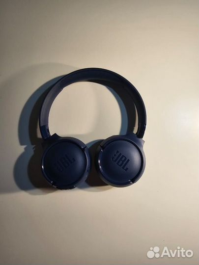 Беспроводные наушники jbl tune 520bt