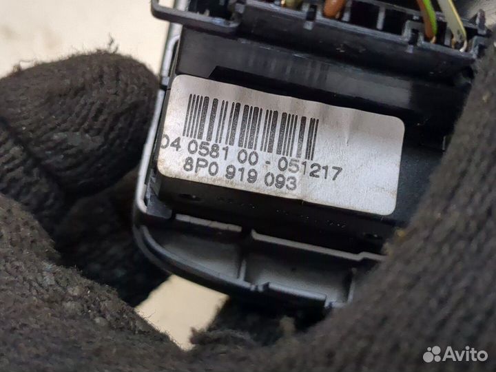 Переключатель света Audi Q3, 2018