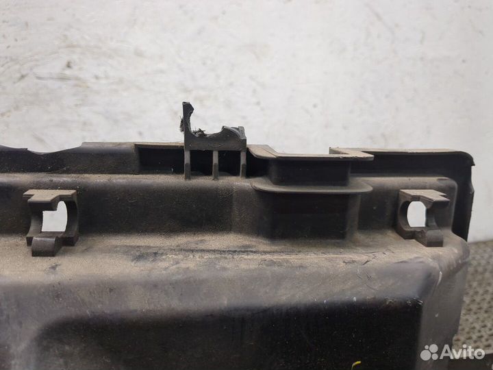 Кожух вентилятора радиатора Nissan Navara, 2006