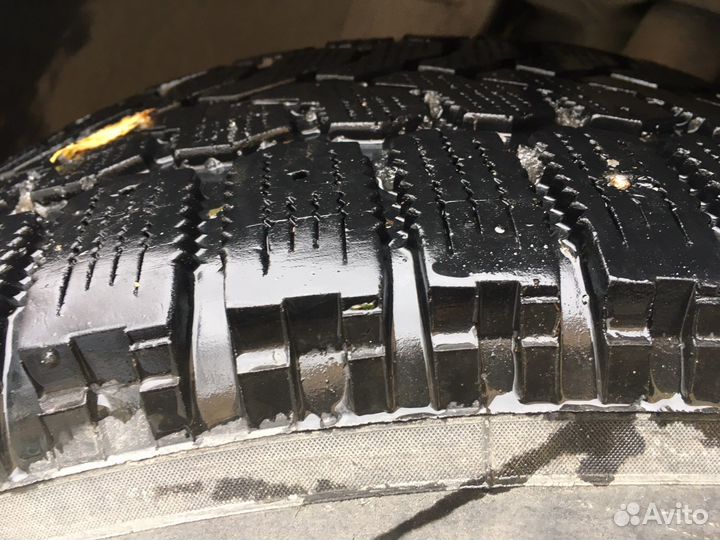 Зимняя резина r18 комплект