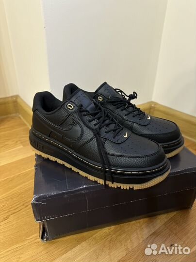 Кроссовки nike air force 1 luxe