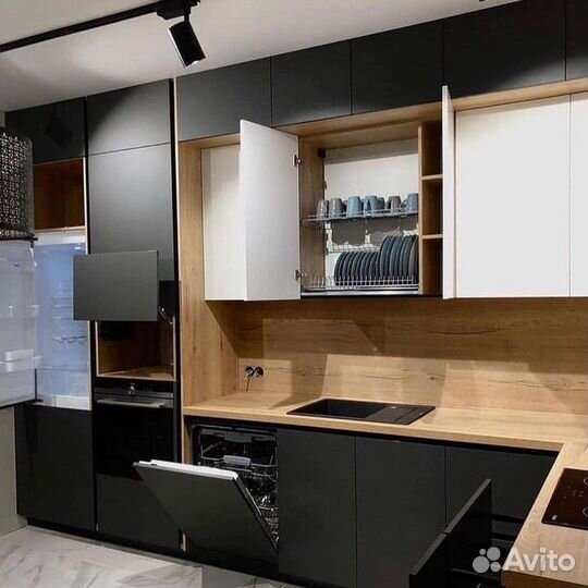 Кухонный гарнитур на заказ. Под ключ