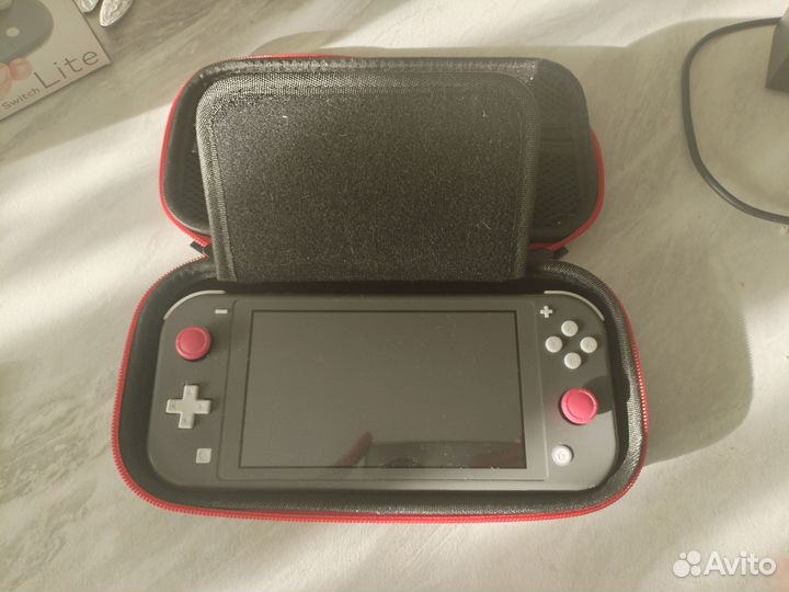 Nintendo switch lite