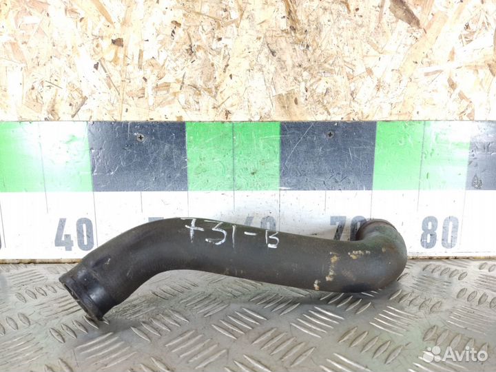 Патрубок радиатора Mitsubishi Carisma 2000 2003