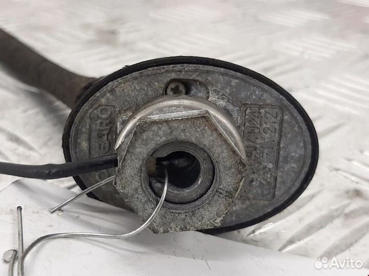 Антенна seat Leon 2000 1P0035501A