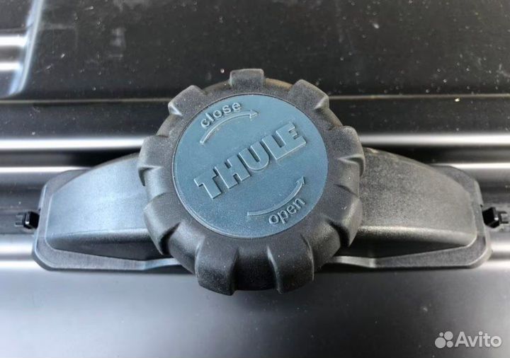 Автобокс на крышу Thule Motion